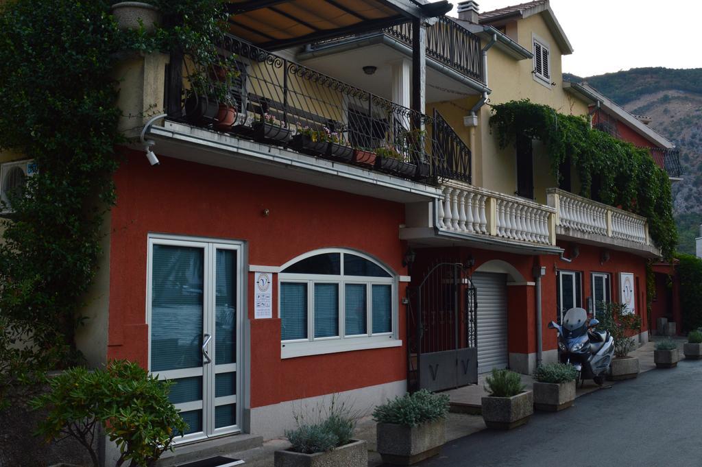 Apartments Qualitas Котор Экстерьер фото